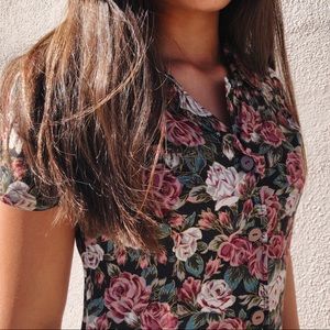 Classic 90s floral dress